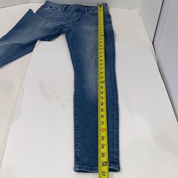 Lucky Brand Ava Skinny Strait Leg Medium Wash Size 4/27 5 Pocket Stretch - Picture 8 of 14